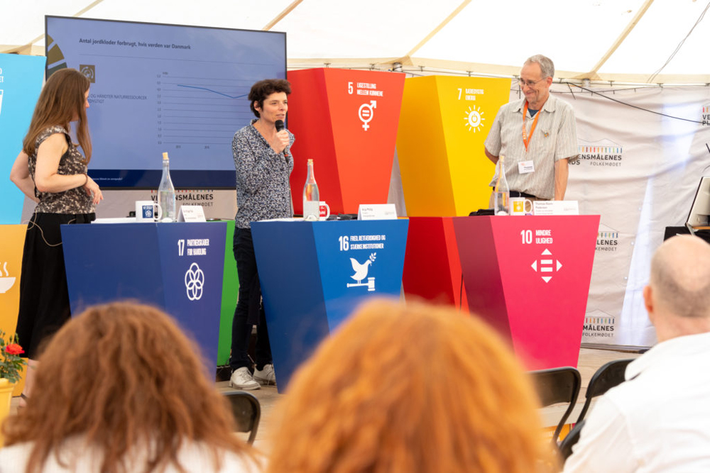 2030-panelet taler på folkemødet Halvvejs mod 2030: Er Danmarks Verdensmålssucces blevet en sovepude?